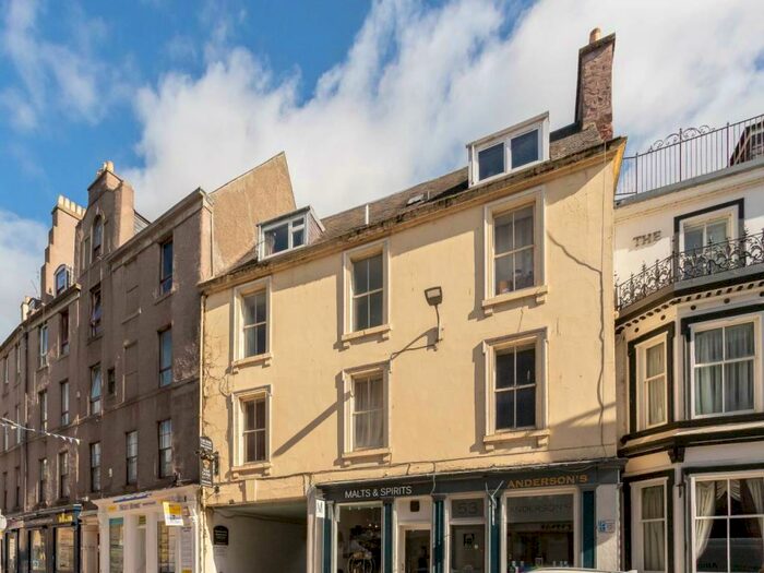 2 Bedroom Flat To Rent In George Street, Perth, PH1