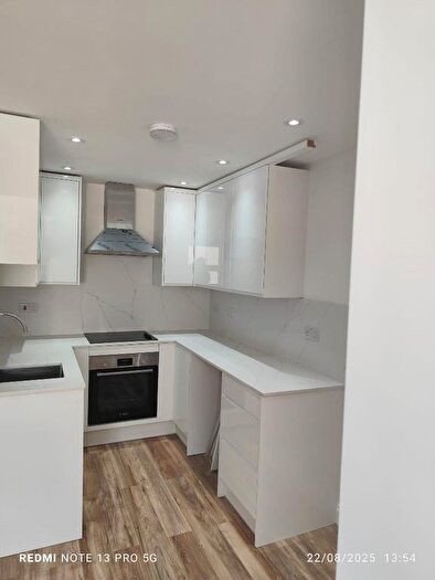 1 Bedroom Flat To Rent In French Street, Sunbury-On-Thames, London, TW16