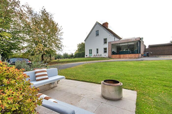 4 Bedroom Semi-Detached House For Sale In Kenardington, Ashford, Kent, TN26