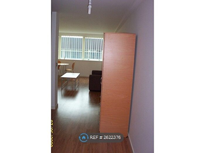 1 Bedroom Flat To Rent In Marco Island, Nottingham, NG1