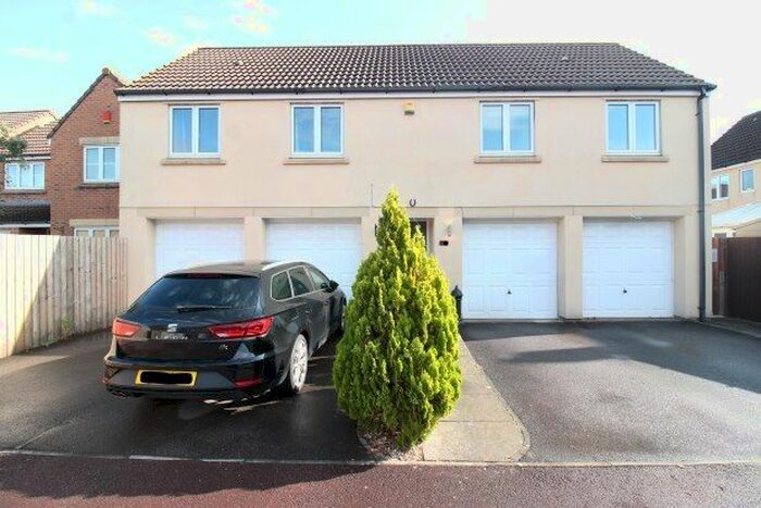 2 Bedroom Property To Rent In Careys Way, Weston-Super-Mare, BS24