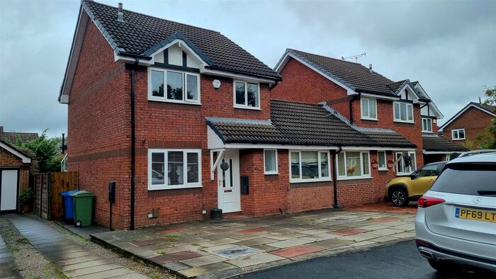 3 Bedroom Semi-Detached House To Rent In Gawsworth Close, Timperley, Altrincham, WA15