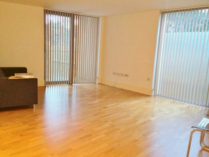 1 Bedroom Flat To Rent In Stadium Mews, London, N5