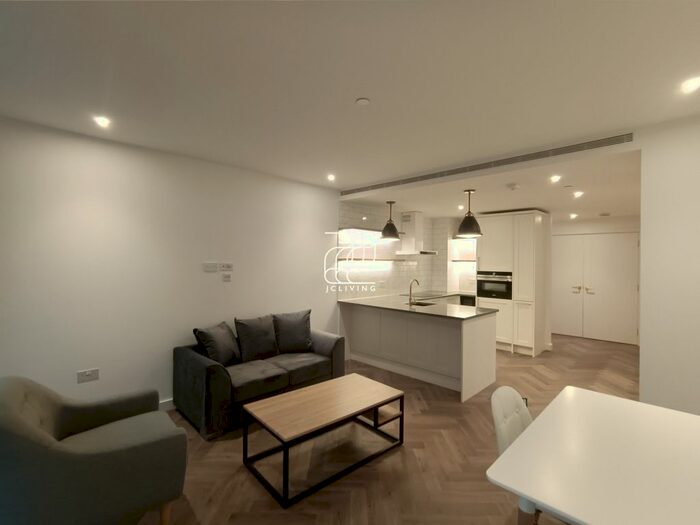 1 Bedroom Flat To Rent In Gauging Square, London, E1W