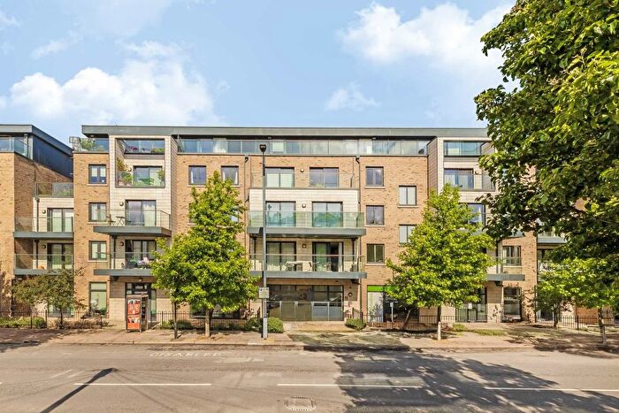 2 Bedroom Flat To Rent In Kilburn Park Road, Maida Vale, NW6