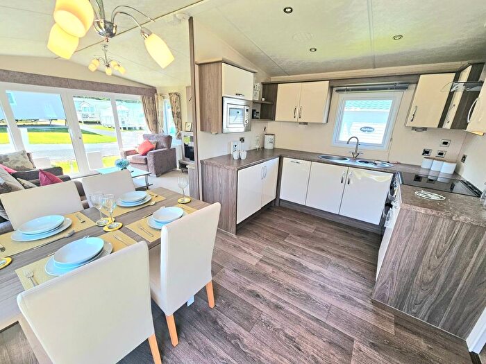 2 Bedroom Park Home For Sale In Warren Road, Dawlish Warren, Dawlish, EX7