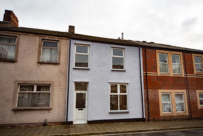 4 Bedroom Terraced House To Rent In Railway Street, Splott, Cardiff, CF24