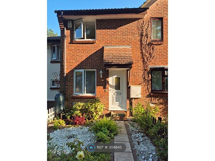 2 Bedroom Terraced House To Rent In Chisbury Close, Bracknell, RG12