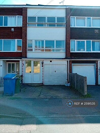 3 Bedroom Terraced House To Rent In All Saints Road, Sittingbourne, ME10