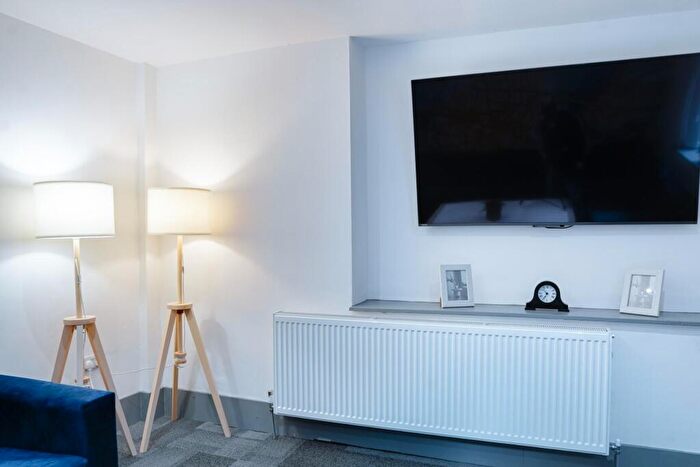 12 Bedroom House To Rent In Great Crosshall Street, Liverpool, L3