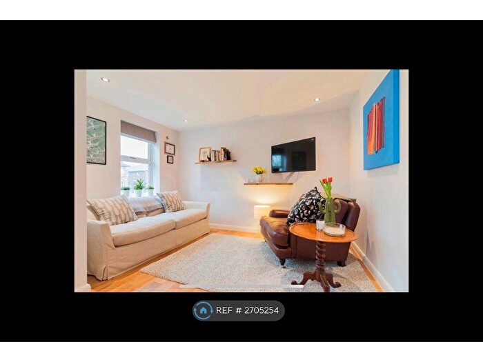 1 Bedroom Flat To Rent In Waldram Park Road, London, SE23