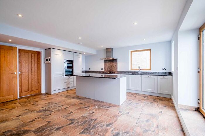 4 Bedroom Semi Detached House To Rent In Holt Head Road, Blackmoorfoot, Huddersfield, HD7