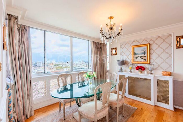 3 Bedroom Flat For Sale In Quadrangle Tower, Hyde Park, W2