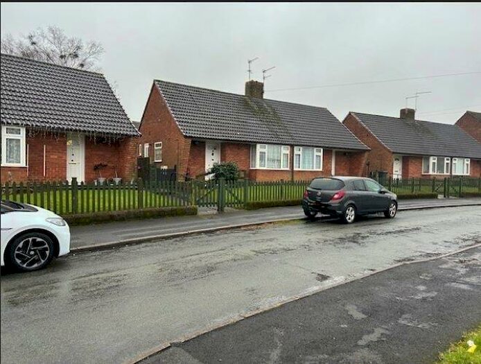 1 Bedroom Bungalow To Rent In Villa Close, ST8