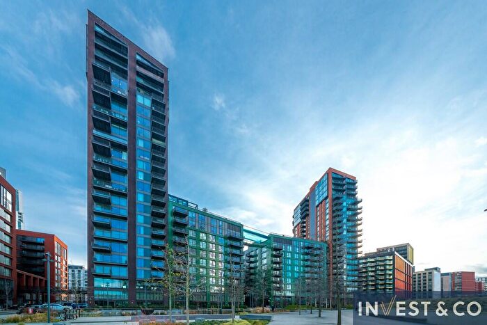 2 Bedroom Apartment For Sale In The Legacy Building, Embassy Gardens, SW11