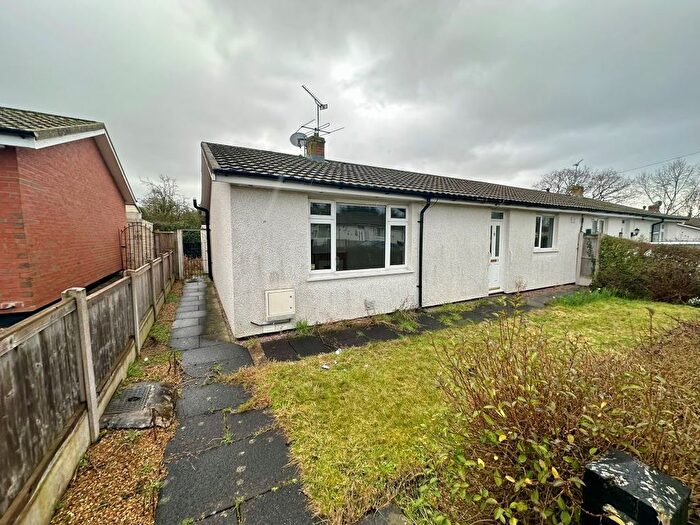 3 Bedroom Semi Detached Bungalow For Sale In Doddington Road, Crewe, Cheshire, CW2