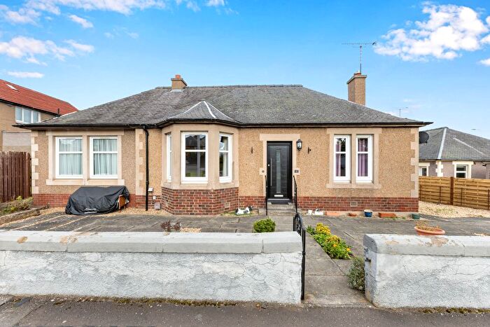 3 Bedroom Detached Bungalow For Sale In Pendreich Avenue, Bonnyrigg, EH19