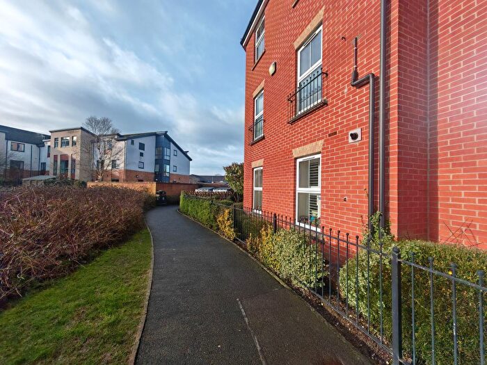 2 Bedroom Flat For Sale In Cherry Tree Court, Nantwich, CW5