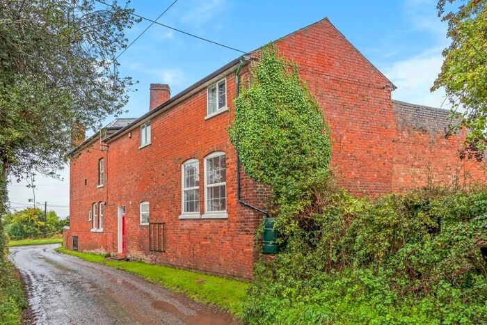 4 Bedroom Semi-Detached House For Sale In Monkland, Leominster, HR6