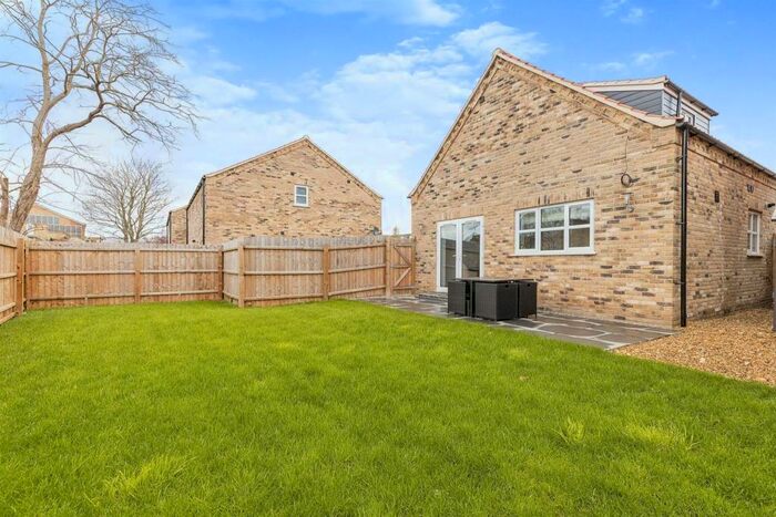 3 Bedroom Chalet To Rent In Gas Road, March, PE15