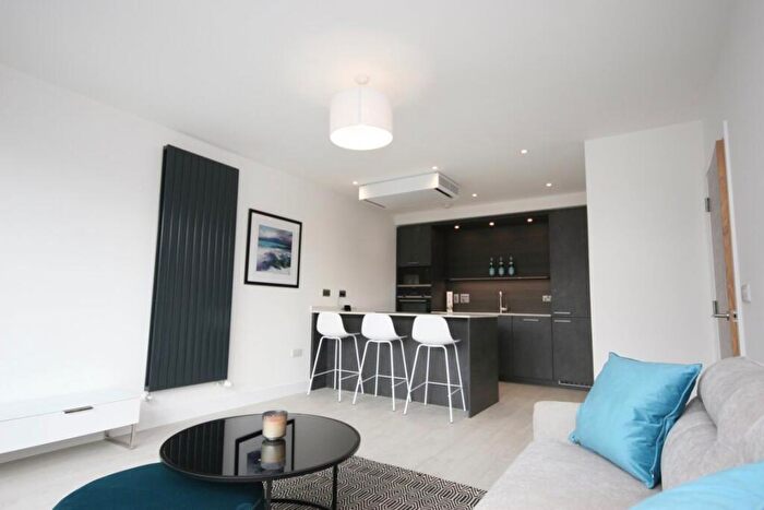 2 Bedroom Flat To Rent In Shoemaker`s Square, Old Town, Edinburgh, EH8