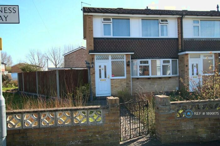 3 Bedroom End Of Terrace House To Rent In Binness Way, Portsmouth, PO6