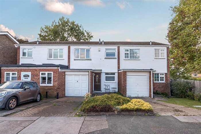 3 Bedroom Terraced House For Sale In Kennedy Close, Petts Wood, Orpington, Kent, BR5