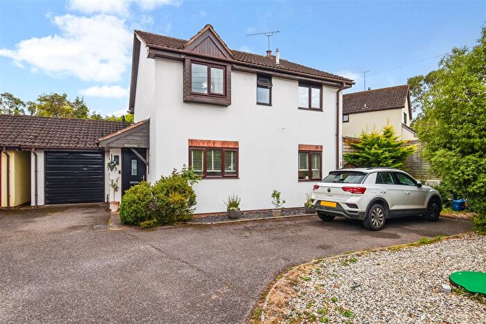 4 Bedroom Detached House To Rent In Kentisbeare, Cullompton, EX15