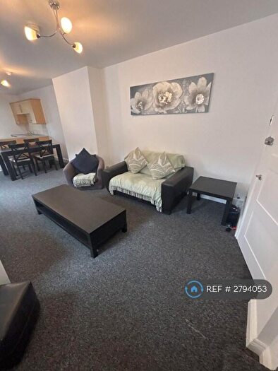 2 Bedroom Flat To Rent In Crwys Road, Cardiff, CF24