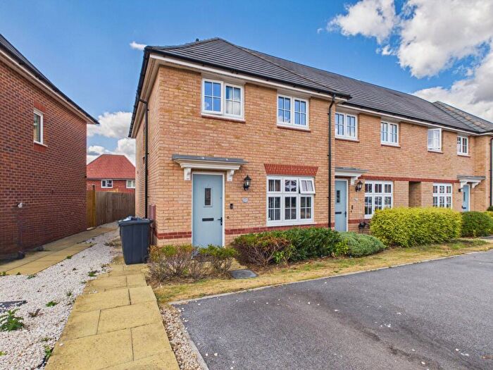 3 Bedroom End Of Terrace House For Sale In Stuble Drive, Breadsall, DE21