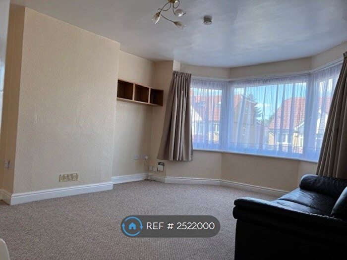 2 Bedroom Flat To Rent In Highfield, Southampton, SO17