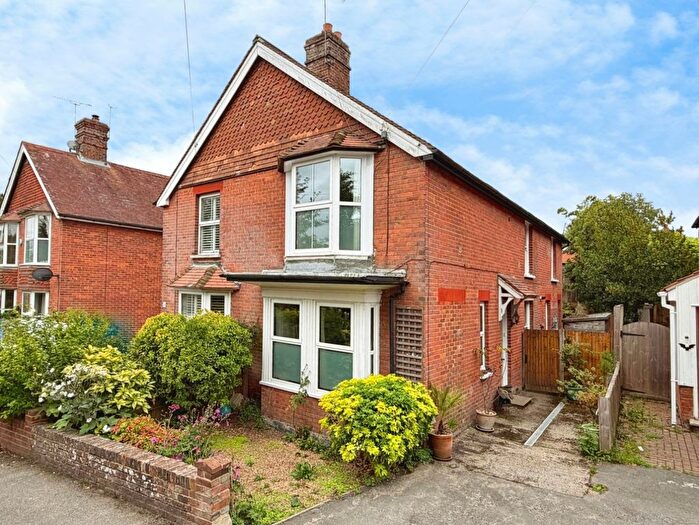 3 Bedroom Semi Detached House For Sale In Beacon Oak Road, Tenterden, TN30
