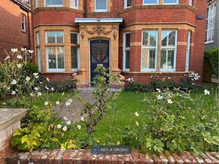 3 Bedroom Flat To Rent In Turketel Road, Folkestone, CT20