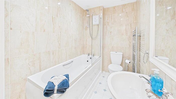 2 Bedroom End Of Terrace House For Sale In Bradfield Way, Dudley, DY1