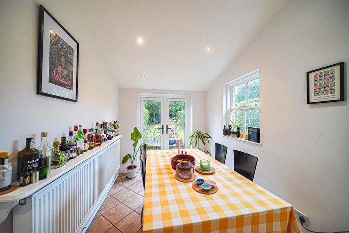 3 Bedroom Terraced House For Sale In Springfield Road, Kings Heath, Birmingham, B14