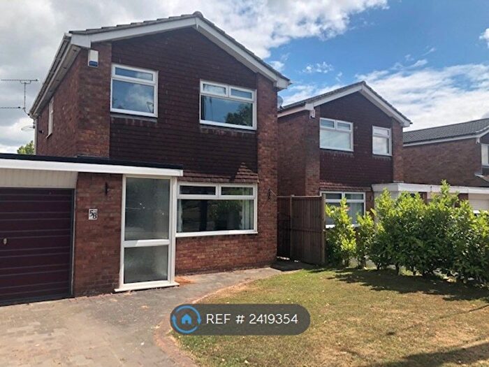 3 Bedroom Detached House To Rent In Sydney Road, Crewe, CW1