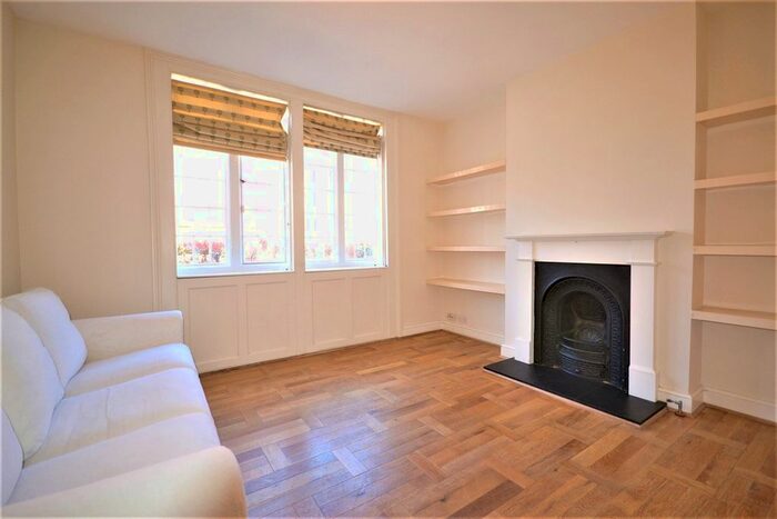 2 Bedroom End Of Terrace House To Rent In West Street, Ewell, Epsom KT17