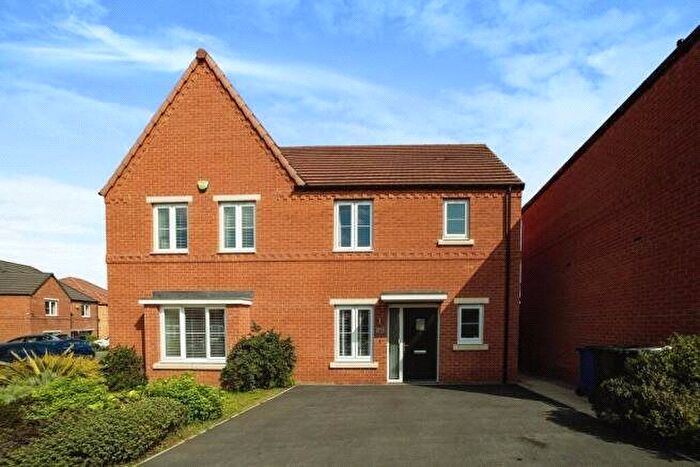3 Bedroom Semi-Detached House For Sale In Cygnet Drive, Mexborough, South Yorkshire, S64