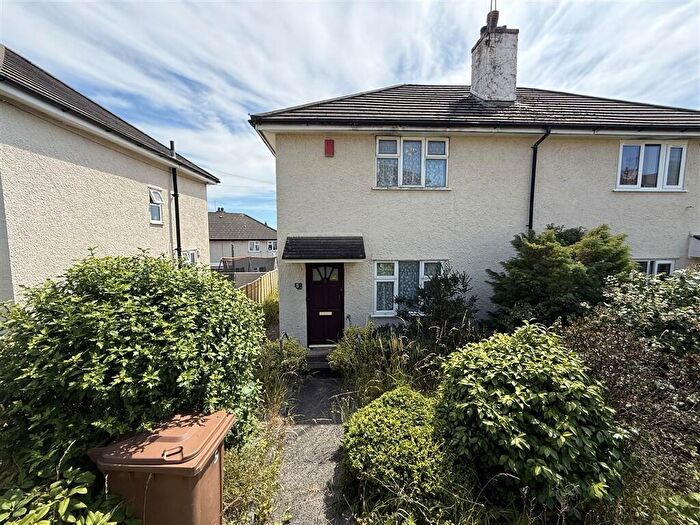 3 Bedroom Semi-Detached House For Sale In Collin Close, Plymouth, PL5