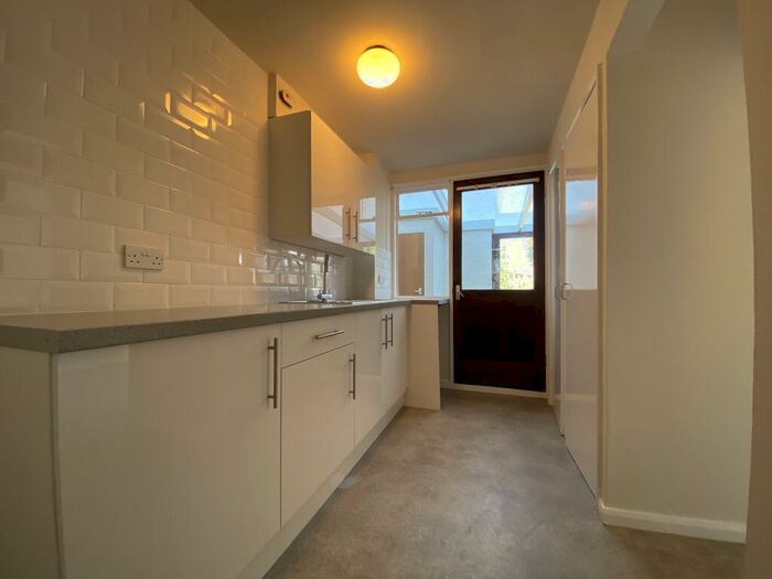 2 Bedroom House To Rent In Alex Wood Road, Cambridge, CB4