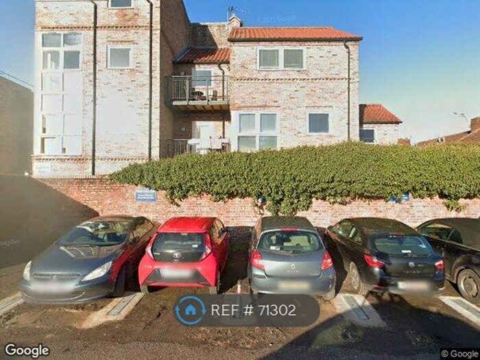 2 Bedroom Flat To Rent In Bootham Place, York, YO30