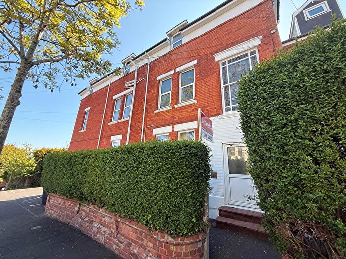 3 Bedroom Flat To Rent In Arnewood Road, Bournemouth, BH6