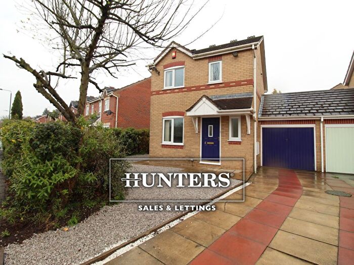 3 Bedroom Link Detached House To Rent In Tennyson Way, Pontefract, WF8