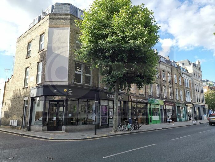 2 Bedroom Flat To Rent In Old Brompton Road, Earls Court, SW5