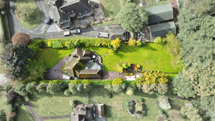 3 Bedroom Detached Bungalow For Sale In Derby Road, Mansfield, NG18