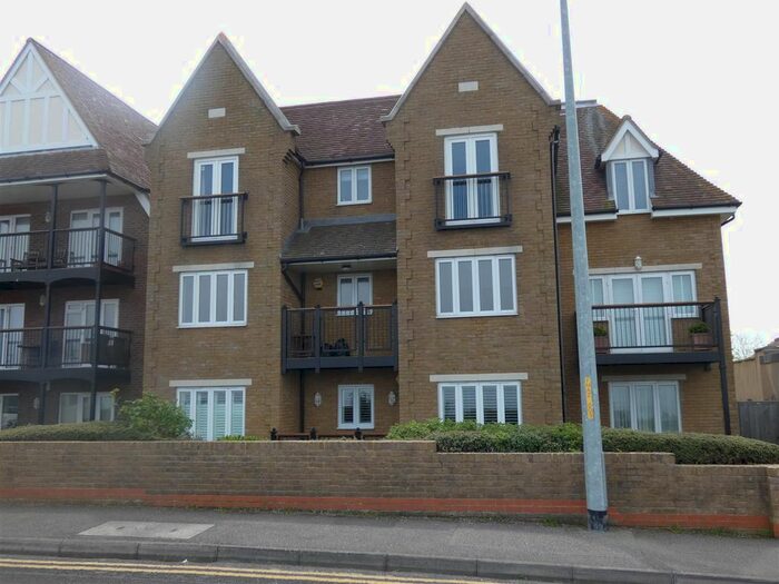 2 Bedroom Flat To Rent In Marine Parade, Tankerton, Whitstable CT5