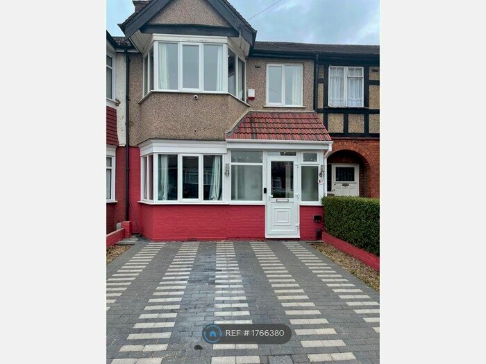 3 Bedroom Terraced House To Rent In Drake Road, Harrow, HA2