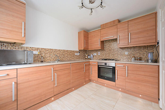 3 Bedroom Terraced House For Sale In Tollbraes Road, Bathgate, EH48