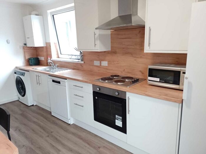 5 Bedroom Terraced House To Rent In St Helens Avenue, Swansea, SA1