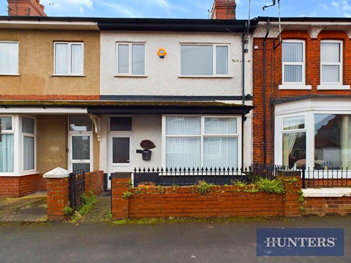 4 Bedroom Terraced House For Sale In Cromwell Avenue, Filey, YO14